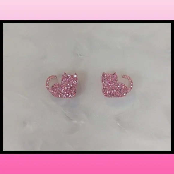 Sparkly Kitty Loaf Cat Stud Earrings, Cute Cat Lover Jewelry  Hypoallergenic - Picture 2 of 3